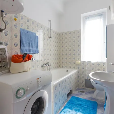 Bacvice Apartment *
